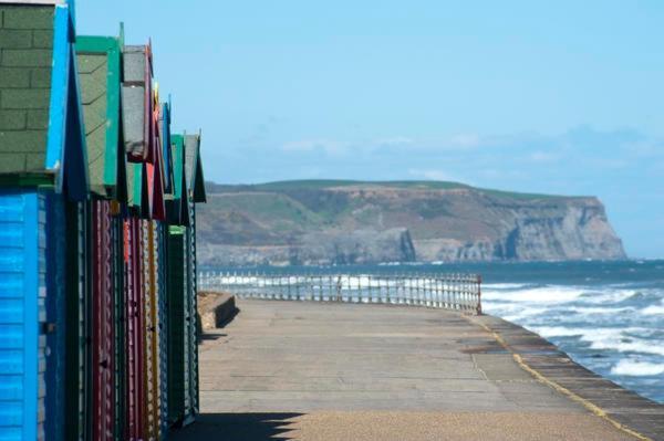 Bijou Romantic Retreat, Whitby Centre Esterno foto